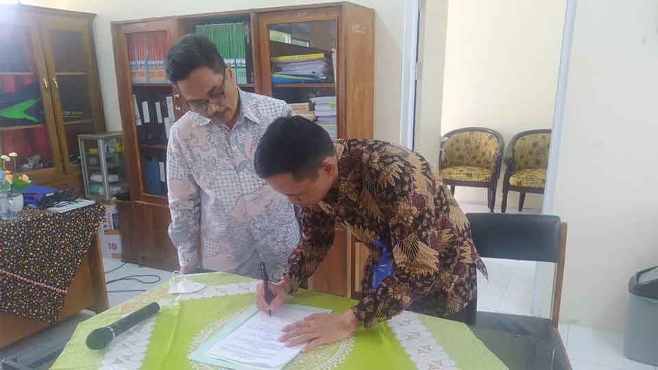 Fakultas-Tarbiyah-IAILM-Suryalaya-Teken-MoU-1